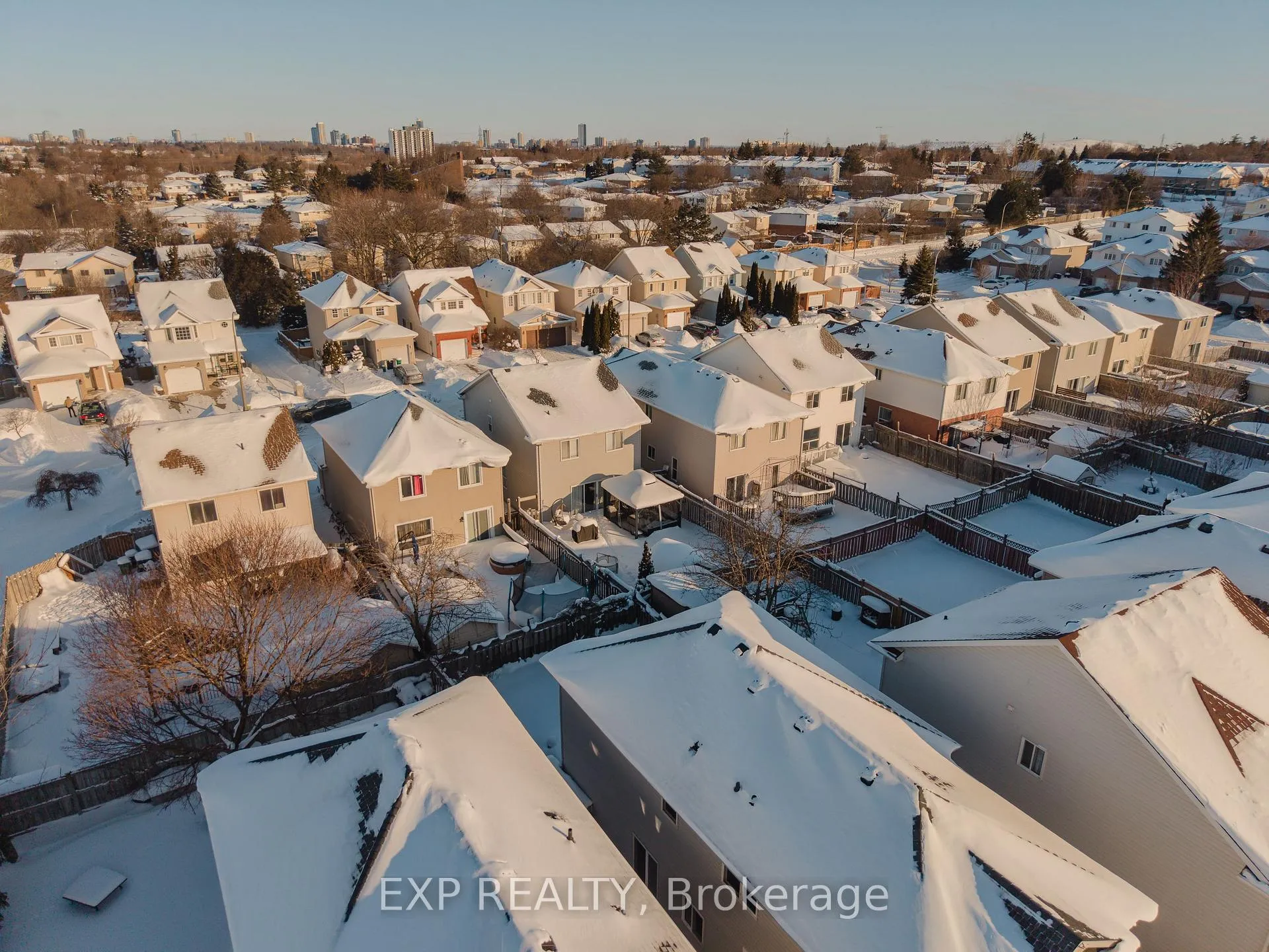 Photo 40 of 279 Highbrook Crescent, Kitchener — HOMEH