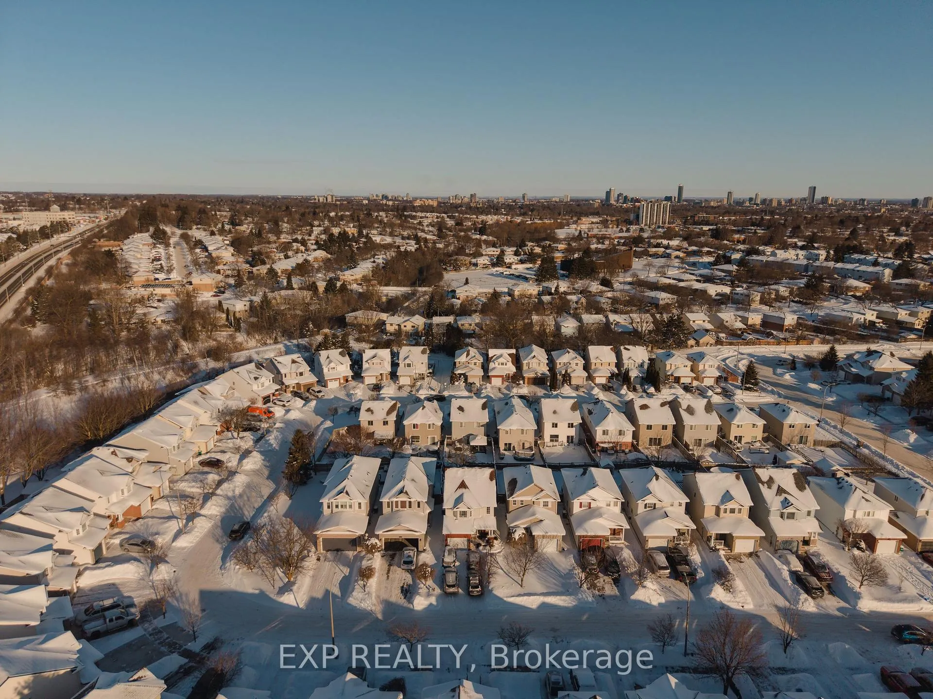 Photo 44 of 279 Highbrook Crescent, Kitchener — HOMEH