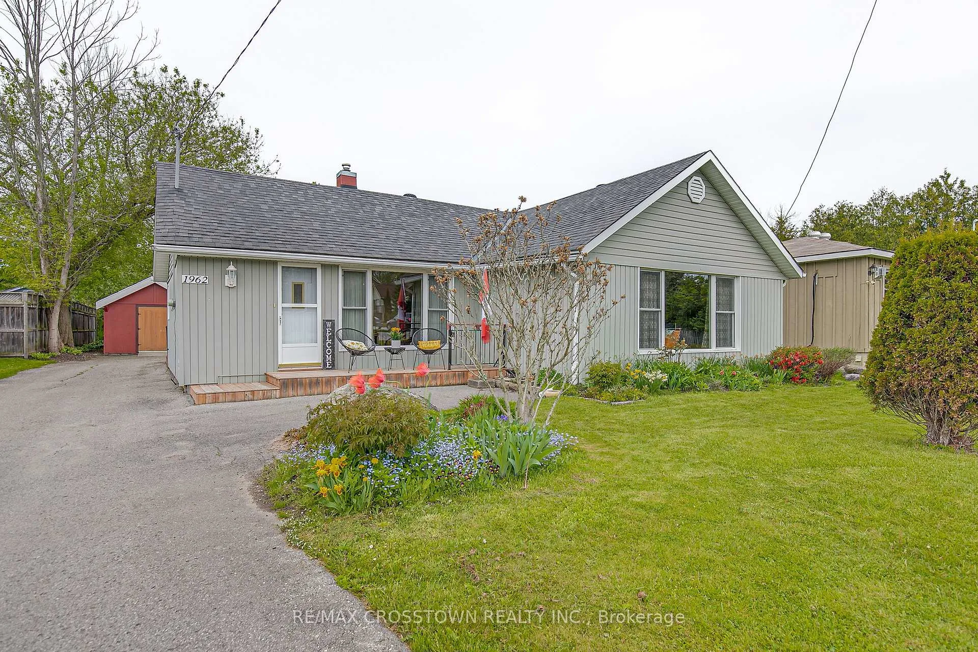 Photo 1 of 1962 St Johns Road, Innisfil, Alcona — HOMEH