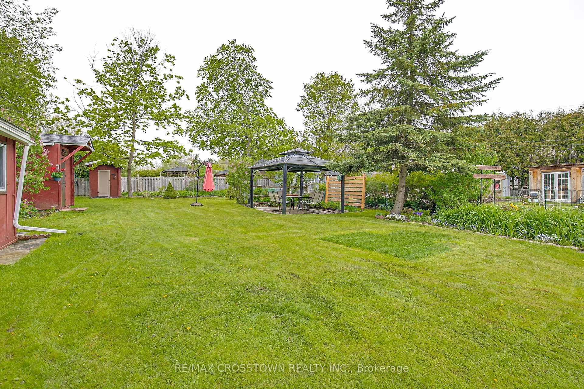 Photo 26 of 1962 St Johns Road, Innisfil, Alcona — HOMEH