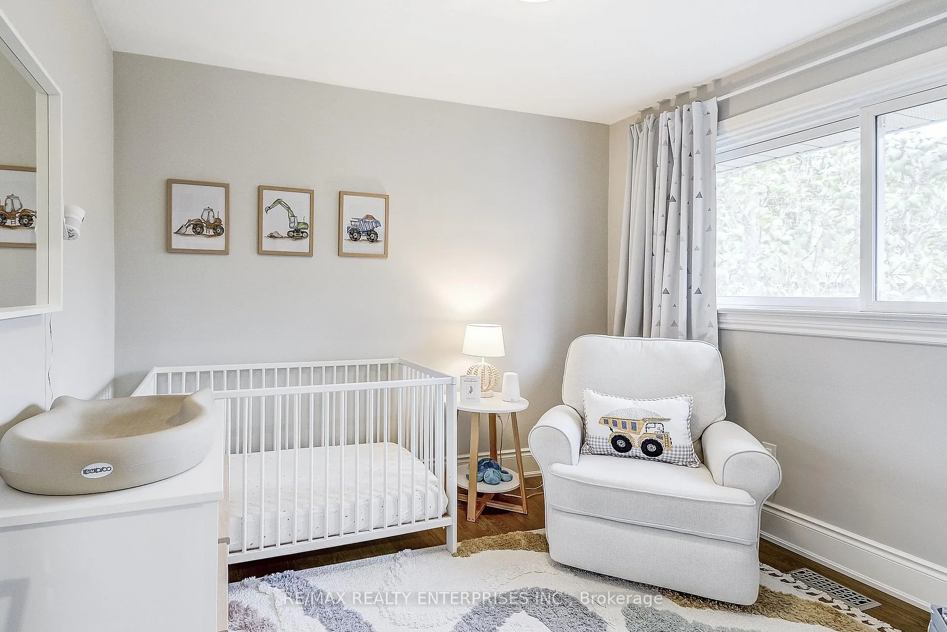 Photo 12 of 149 West 27th Street, Hamilton, Westcliffe — HOMEH