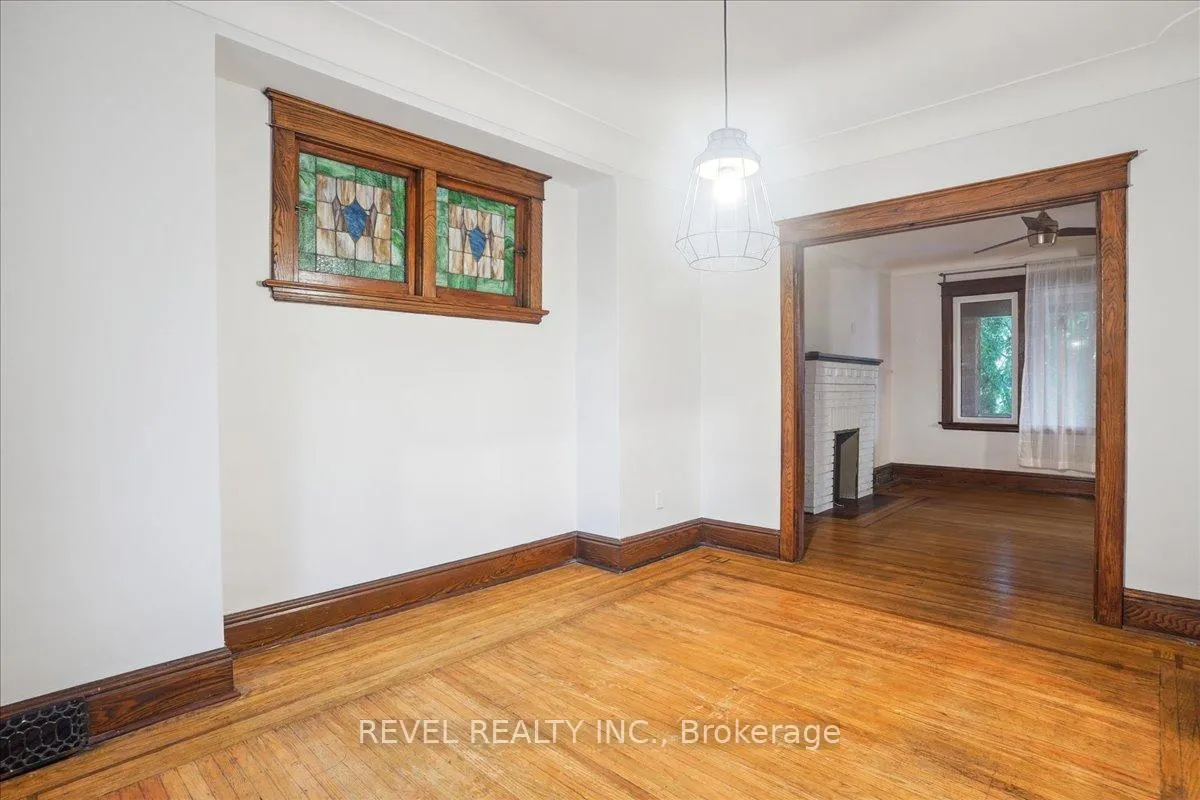 Photo 8 of 16 Senator Avenue, Hamilton, Stipley — HOMEH