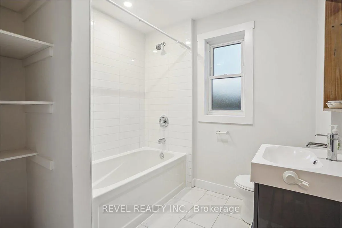 Photo 20 of 16 Senator Avenue, Hamilton, Stipley — HOMEH