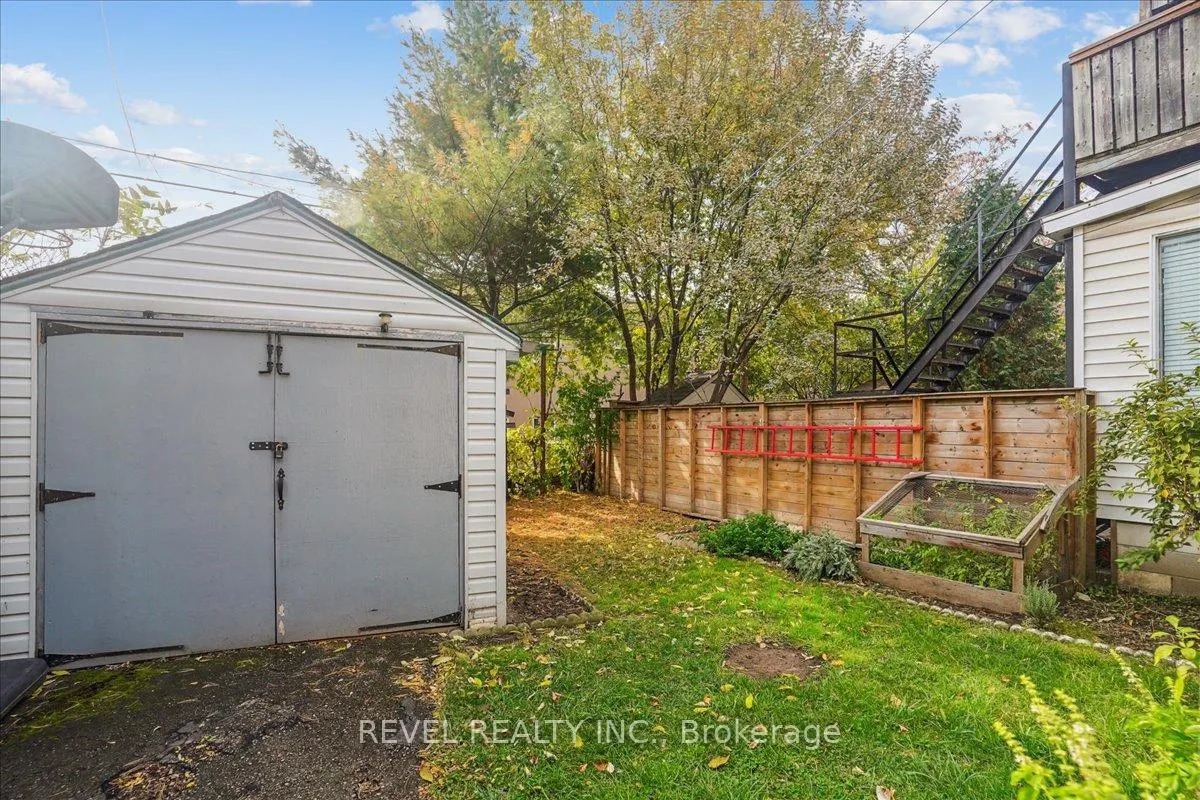 Photo 29 of 16 Senator Avenue, Hamilton, Stipley — HOMEH