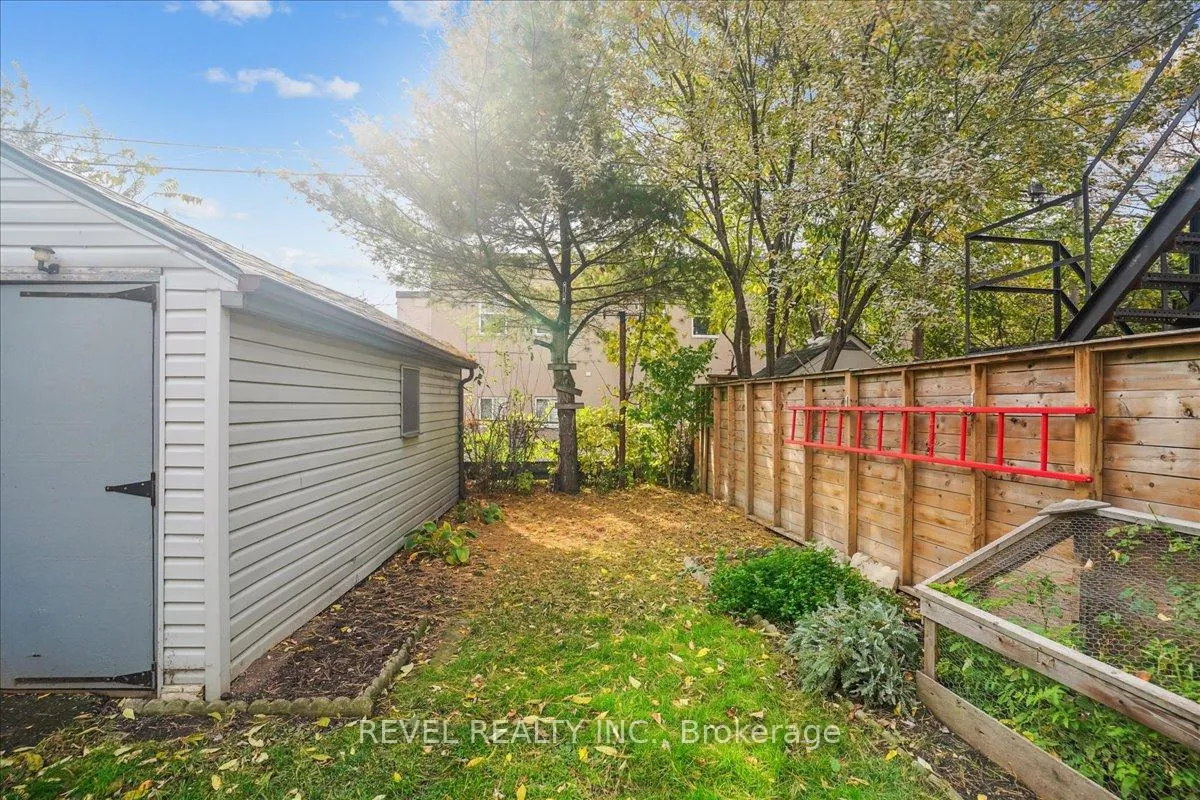 Photo 30 of 16 Senator Avenue, Hamilton, Stipley — HOMEH