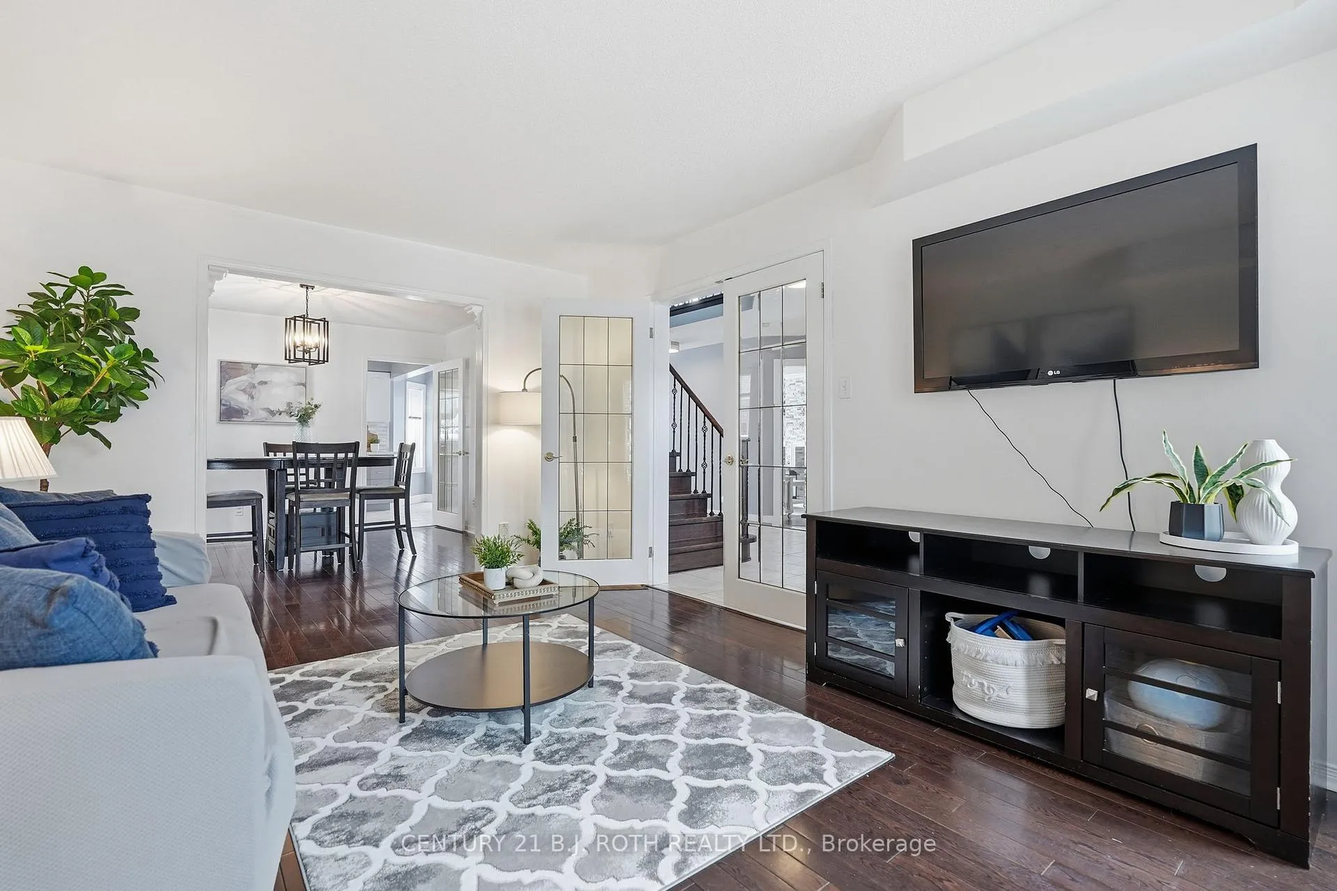 Photo 6 of 79 Brown Street, Barrie, Holly — HOMEH