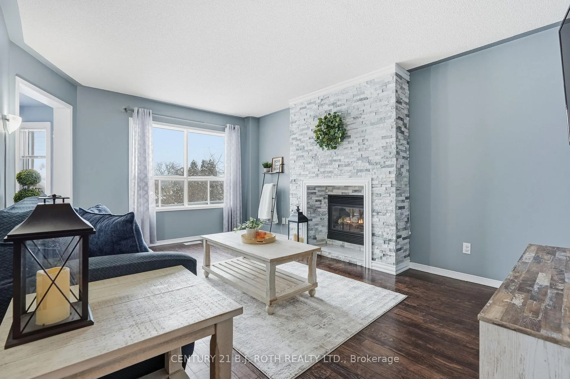 Photo 14 of 79 Brown Street, Barrie, Holly — HOMEH