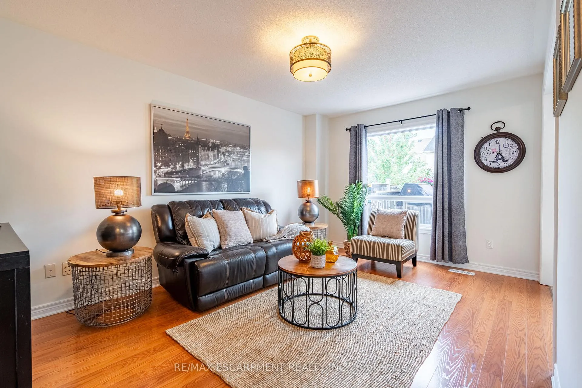 Photo 5 of 67 Golden Iris Crescent, Hamilton, Waterdown — HOMEH
