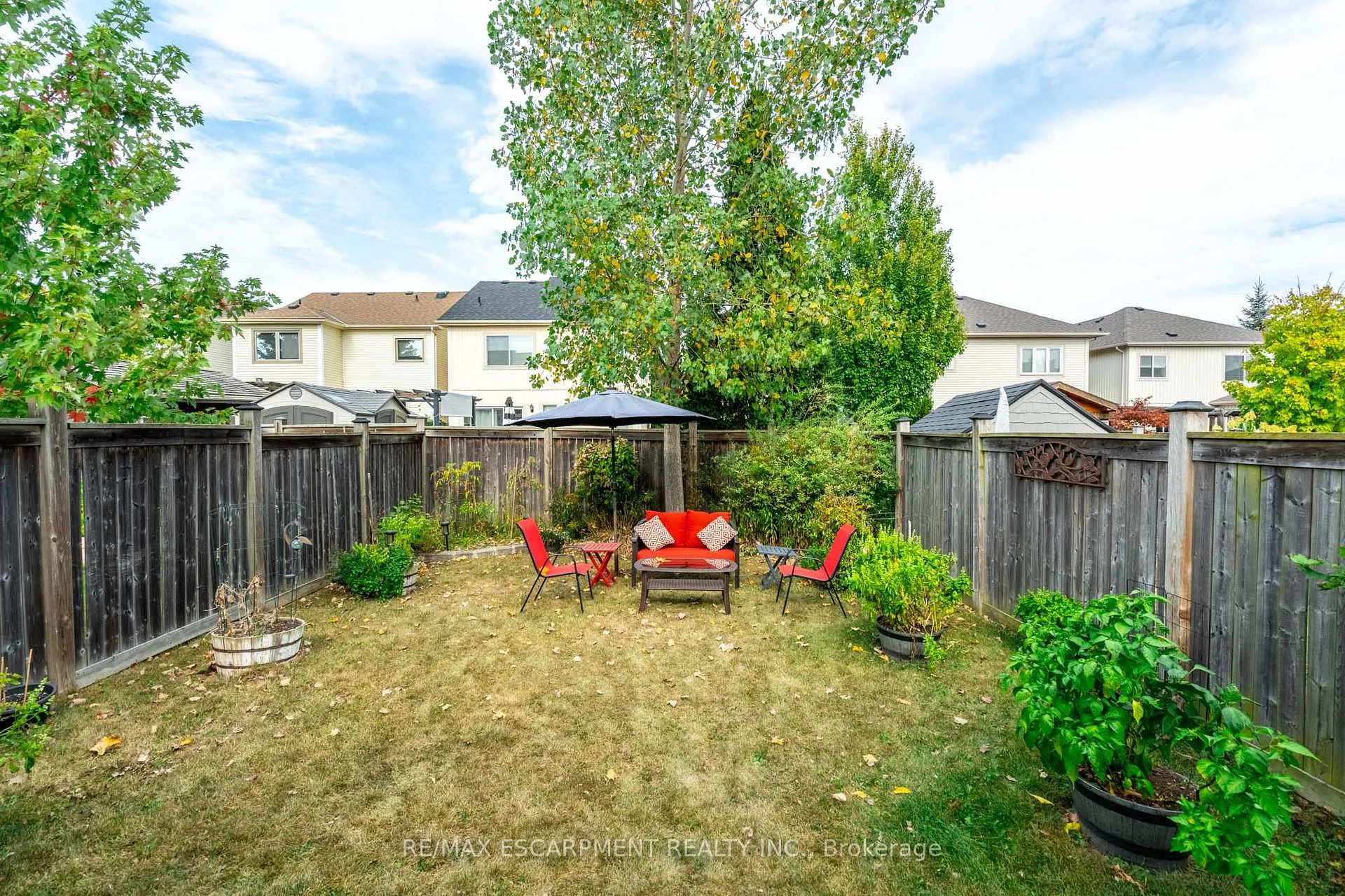 Photo 31 of 67 Golden Iris Crescent, Hamilton, Waterdown — HOMEH
