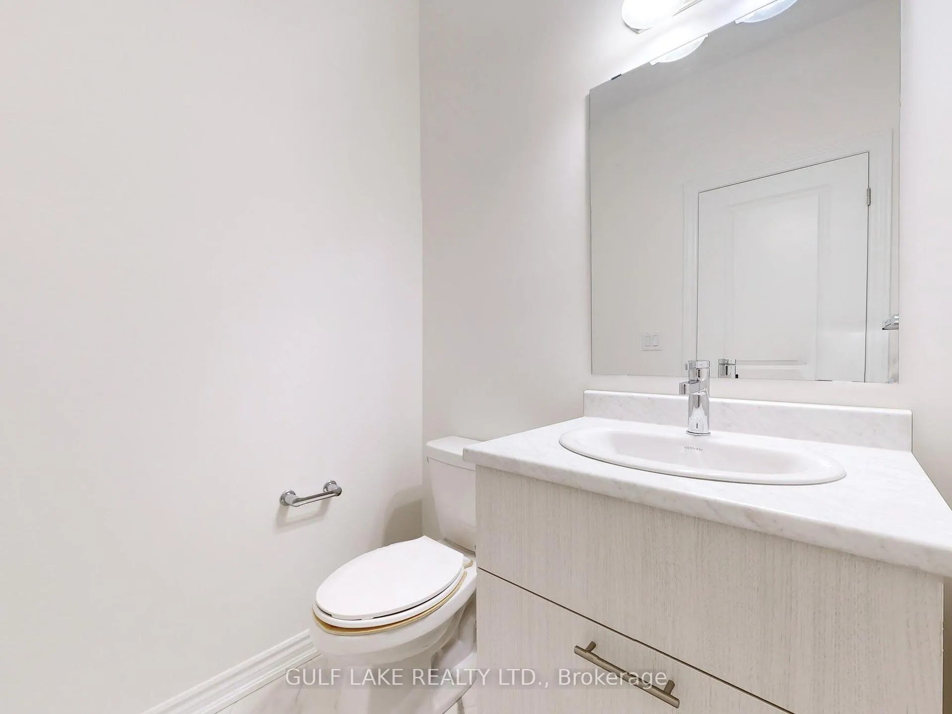 Photo 13 of 134 Greer Street, Barrie, Rural Barrie Southeast — HOMEH