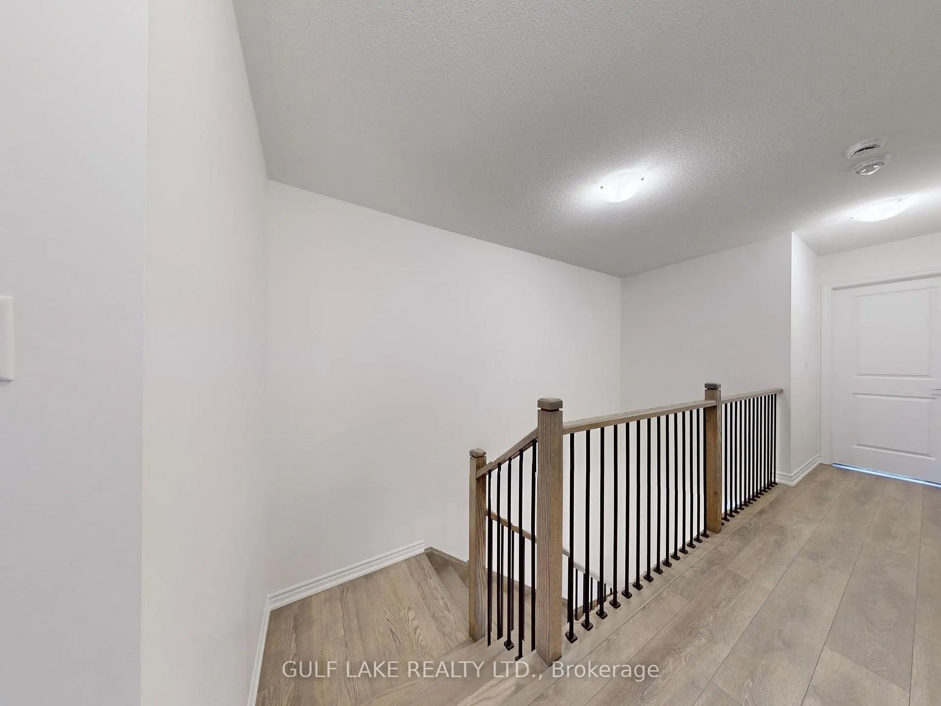 Photo 19 of 134 Greer Street, Barrie, Rural Barrie Southeast — HOMEH