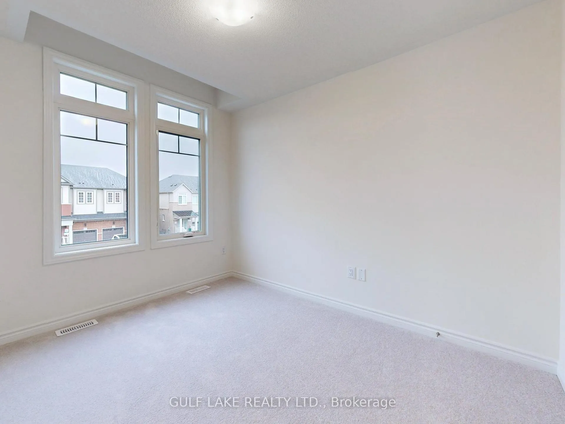 Photo 33 of 134 Greer Street, Barrie, Rural Barrie Southeast — HOMEH