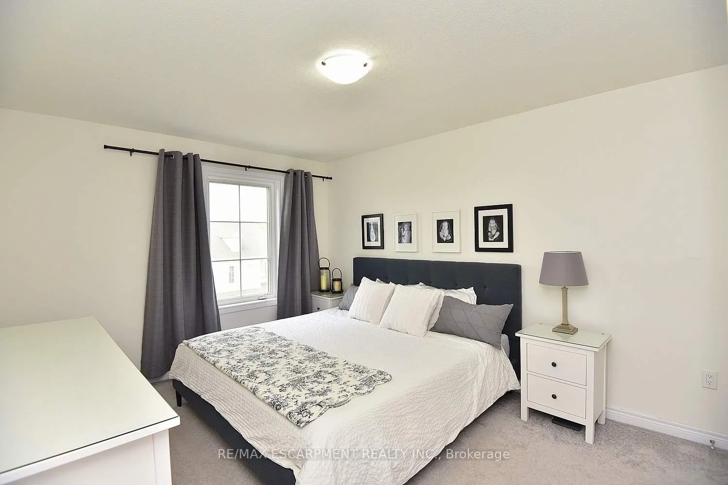 Photo 20 of 8 Sharp Drive, Hamilton, Ancaster — HOMEH