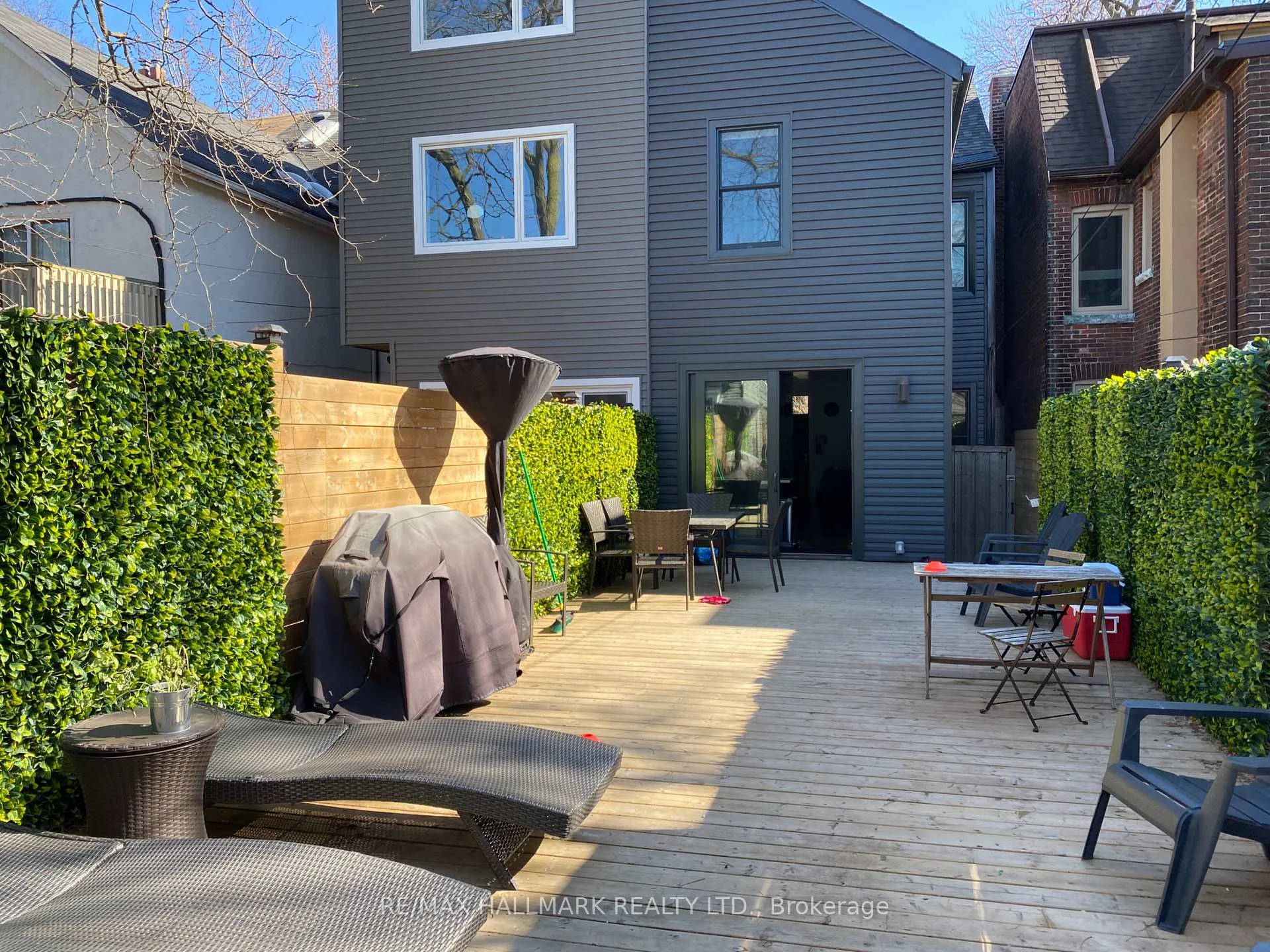 Photo 5 of 132 First Avenue, Toronto, South Riverdale — HOMEH