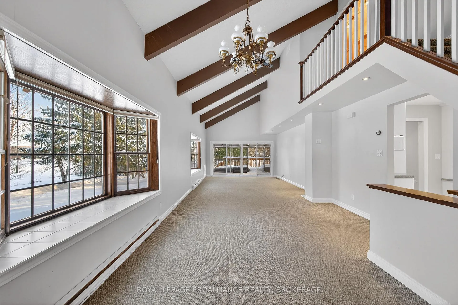 Photo 8 of 3961 Waterfall Lane, Frontenac, Frontenac South — HOMEH