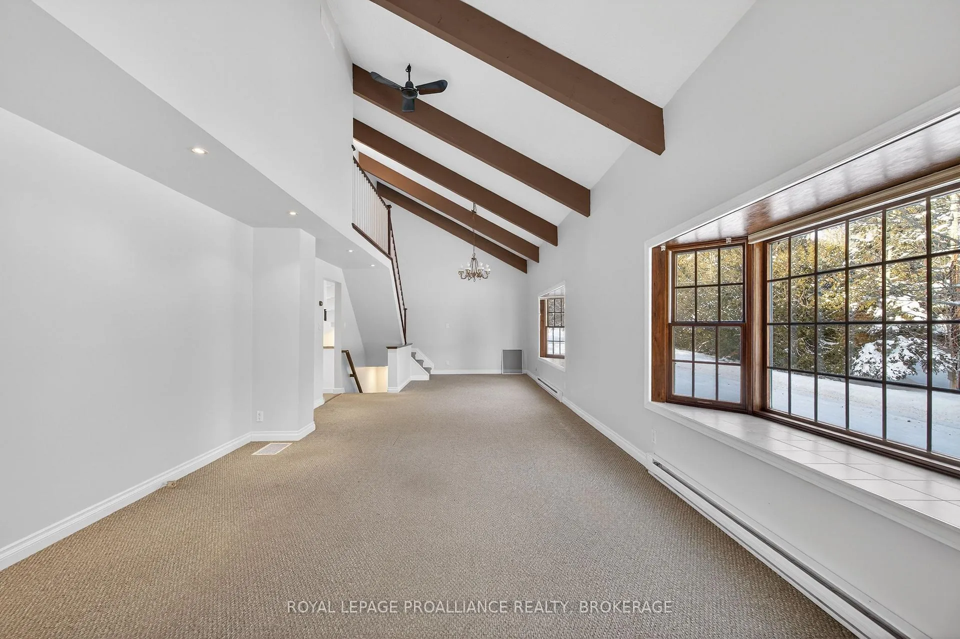 Photo 9 of 3961 Waterfall Lane, Frontenac, Frontenac South — HOMEH