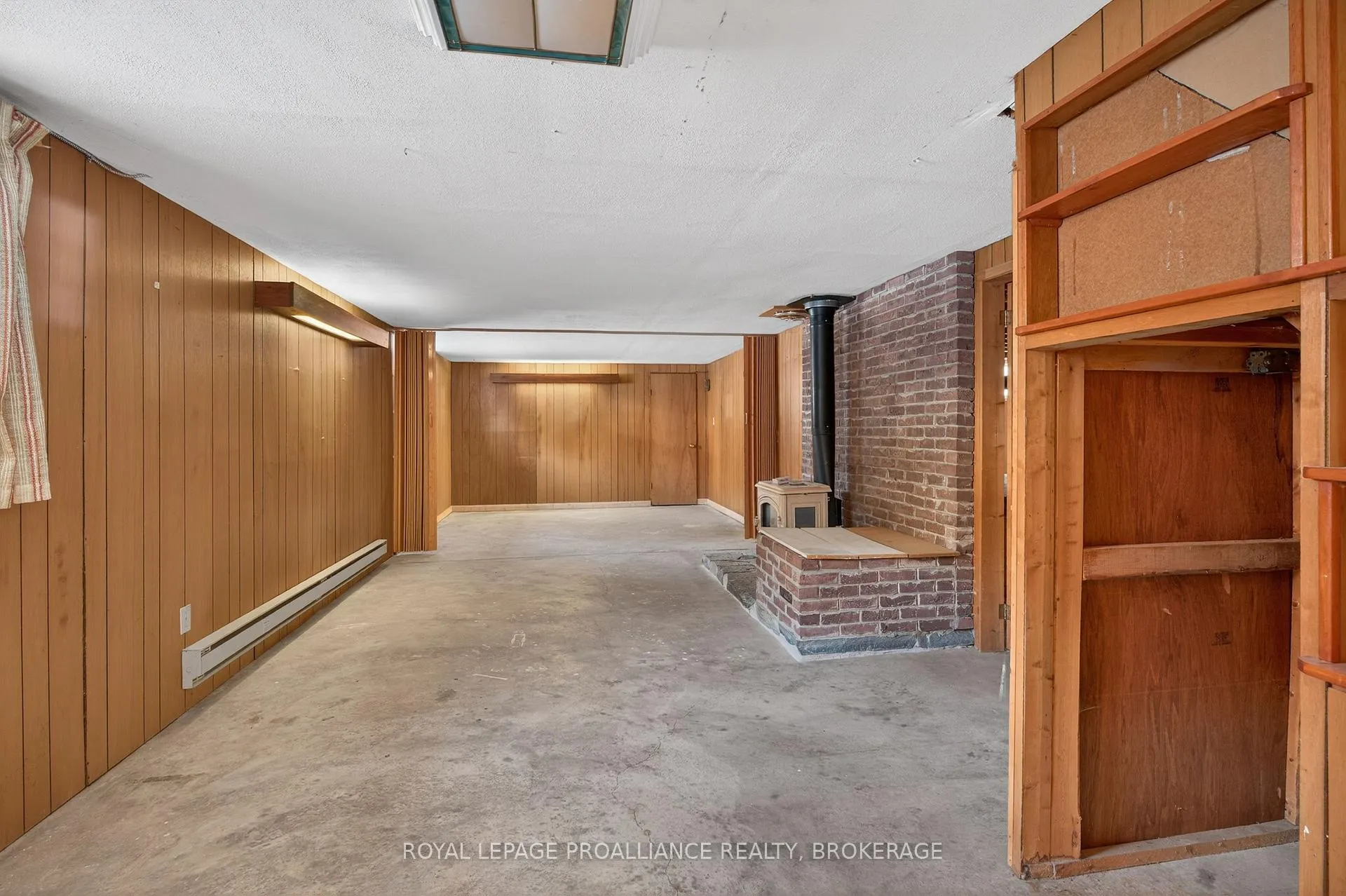 Photo 21 of 3961 Waterfall Lane, Frontenac, Frontenac South — HOMEH