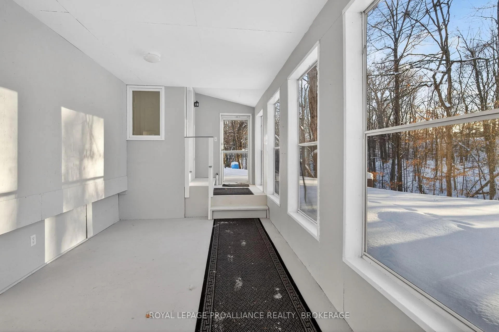 Photo 25 of 3961 Waterfall Lane, Frontenac, Frontenac South — HOMEH