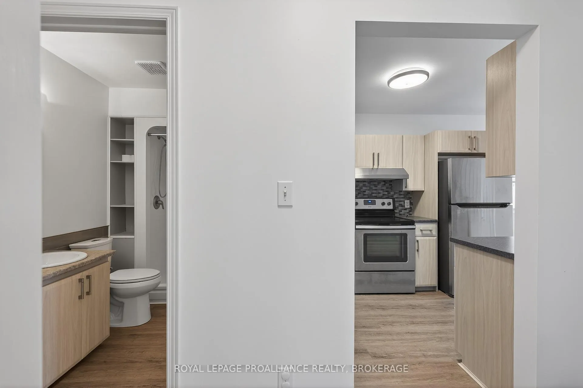 Photo 34 of 3961 Waterfall Lane, Frontenac, Frontenac South — HOMEH