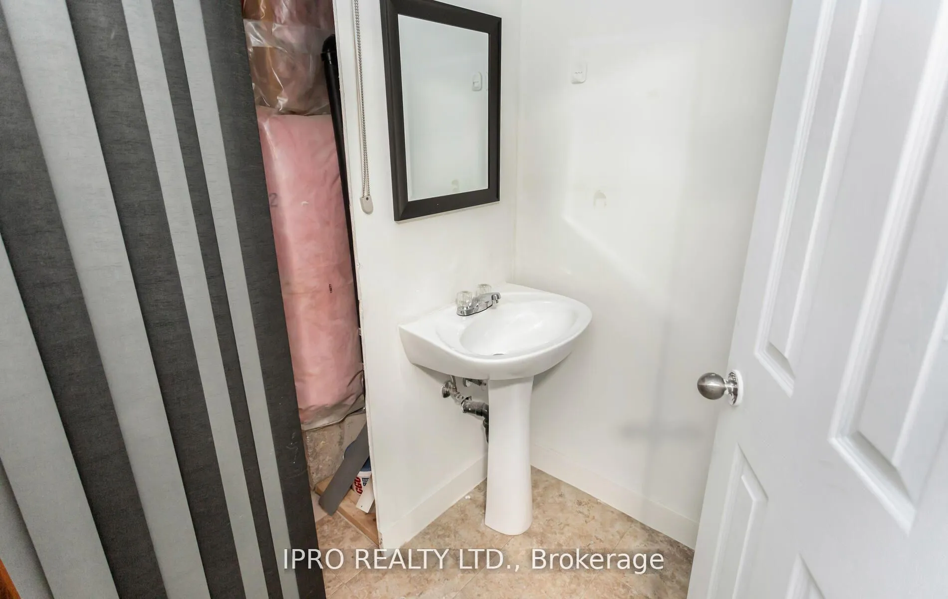 Photo 28 of 83 Bankfield Crescent, Hamilton, Stoney Creek Mountain — HOMEH