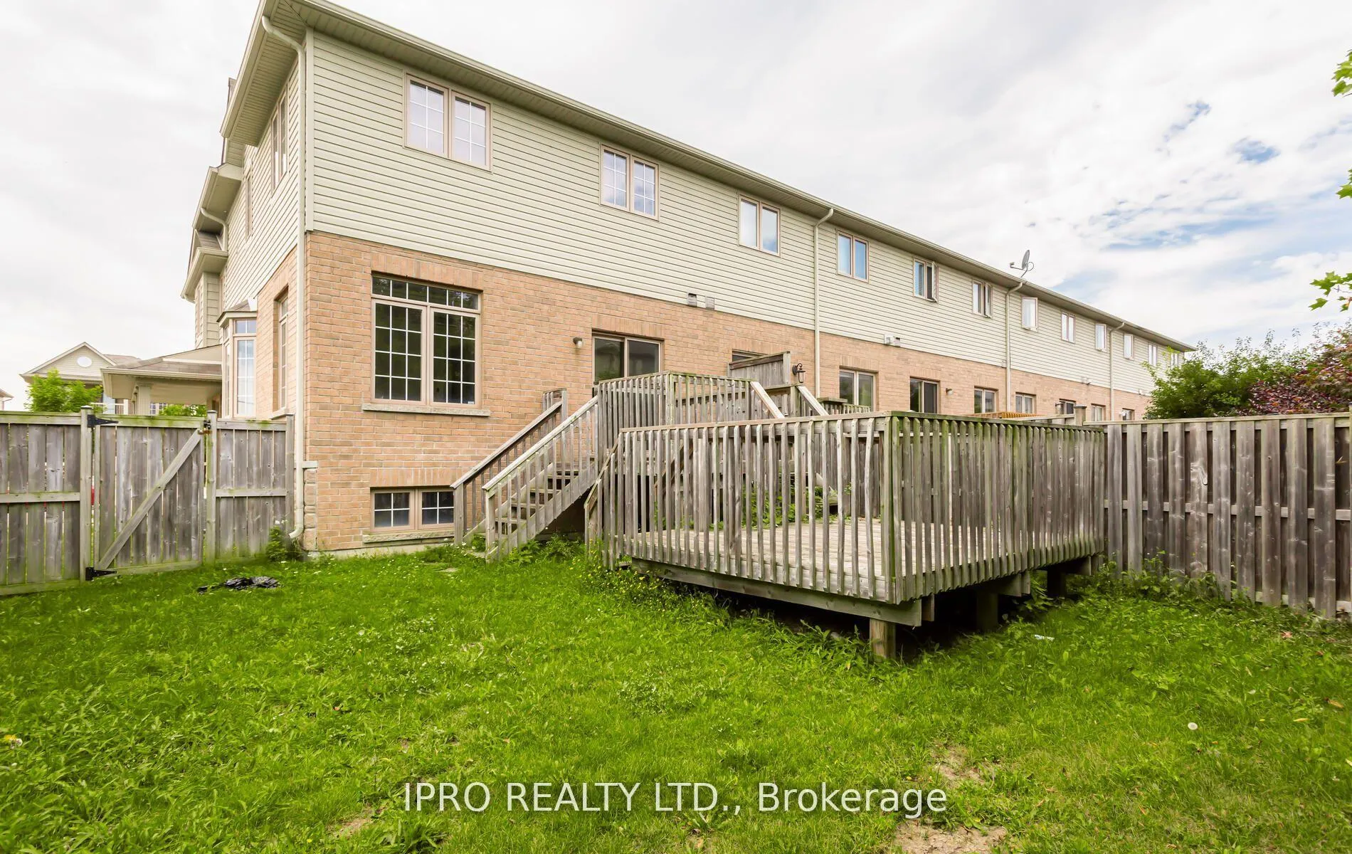 Photo 30 of 83 Bankfield Crescent, Hamilton, Stoney Creek Mountain — HOMEH