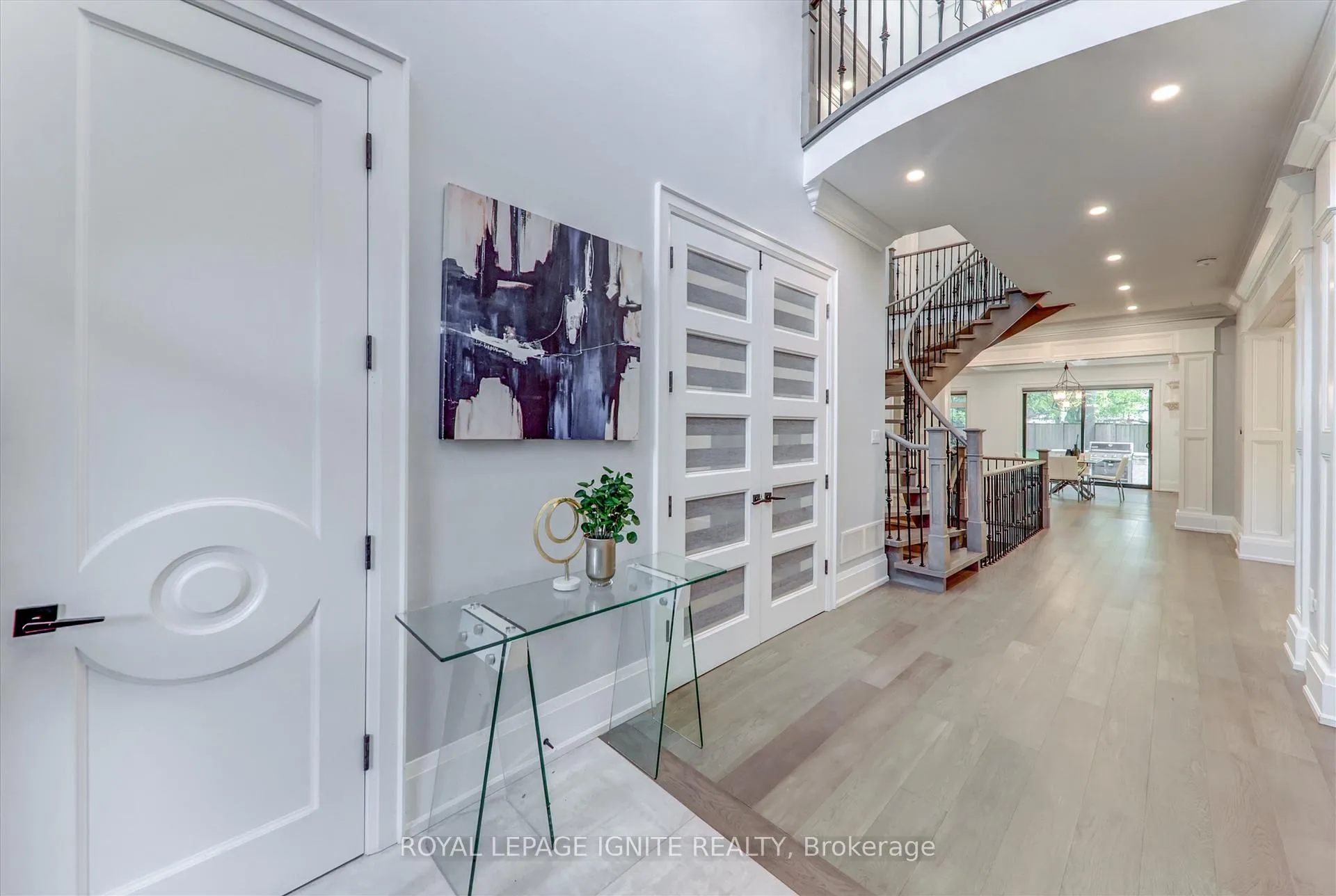 Photo 3 of 123 Baldwin Street, Whitby, Brooklin — HOMEH