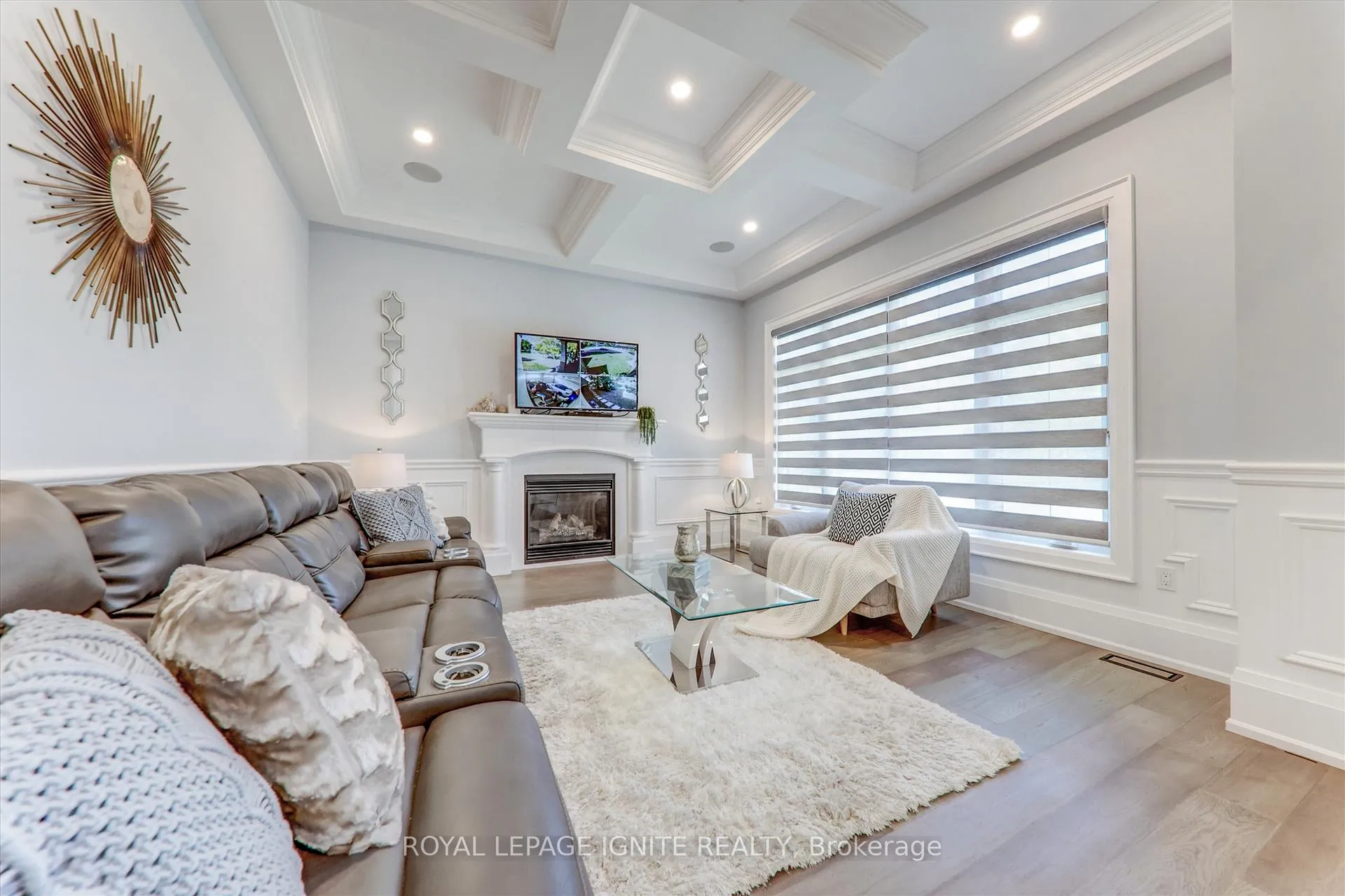 Photo 4 of 123 Baldwin Street, Whitby, Brooklin — HOMEH