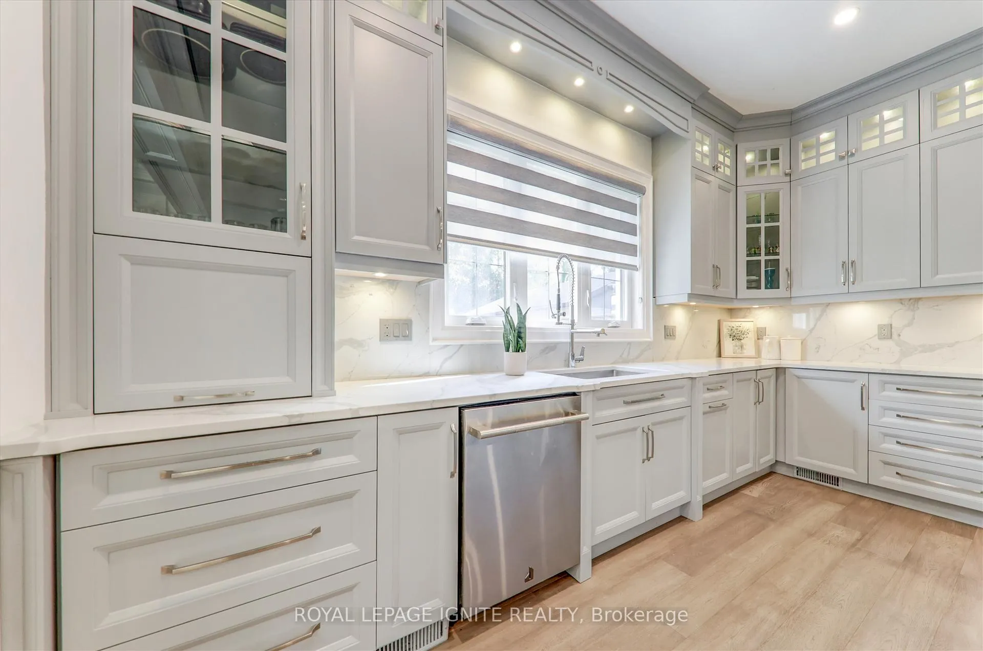Photo 10 of 123 Baldwin Street, Whitby, Brooklin — HOMEH