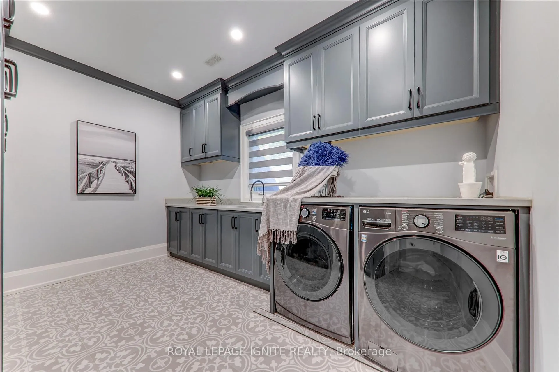Photo 27 of 123 Baldwin Street, Whitby, Brooklin — HOMEH