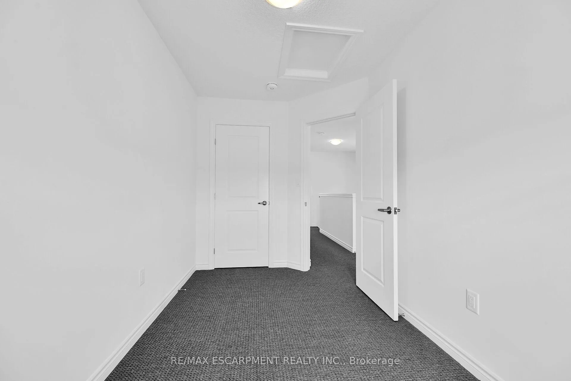 Photo 21 of Unit 42, 61 Soho Street, Hamilton, Stoney Creek Mountain — HOMEH