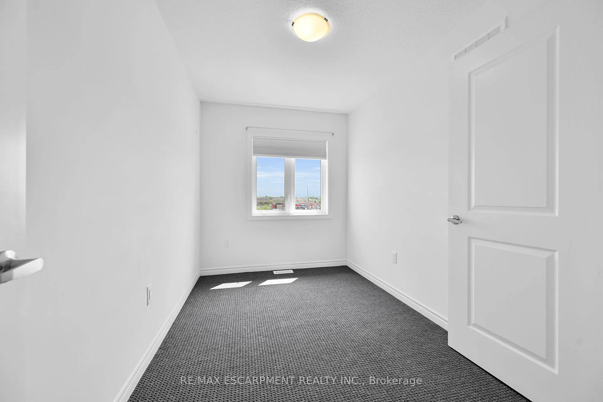 Photo 22 of Unit 42, 61 Soho Street, Hamilton, Stoney Creek Mountain — HOMEH