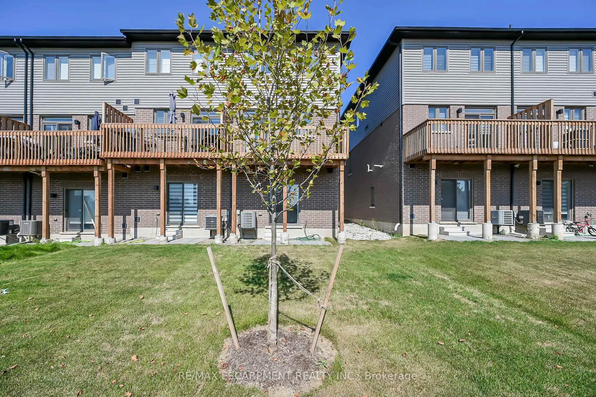 Photo 37 of Unit 42, 61 Soho Street, Hamilton, Stoney Creek Mountain — HOMEH