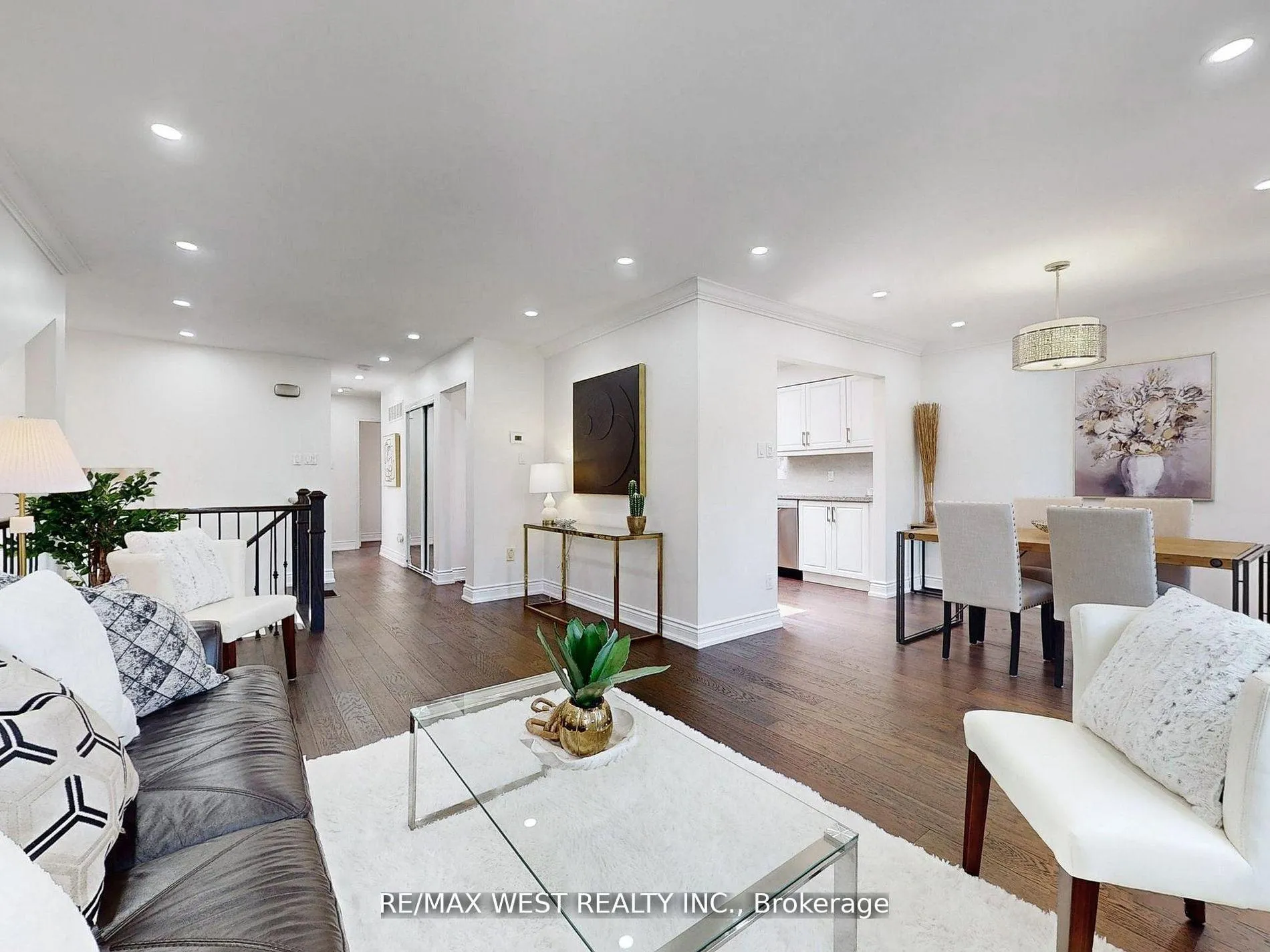 Photo 7 of 621 Ariel Crescent, Pickering, Amberlea — HOMEH