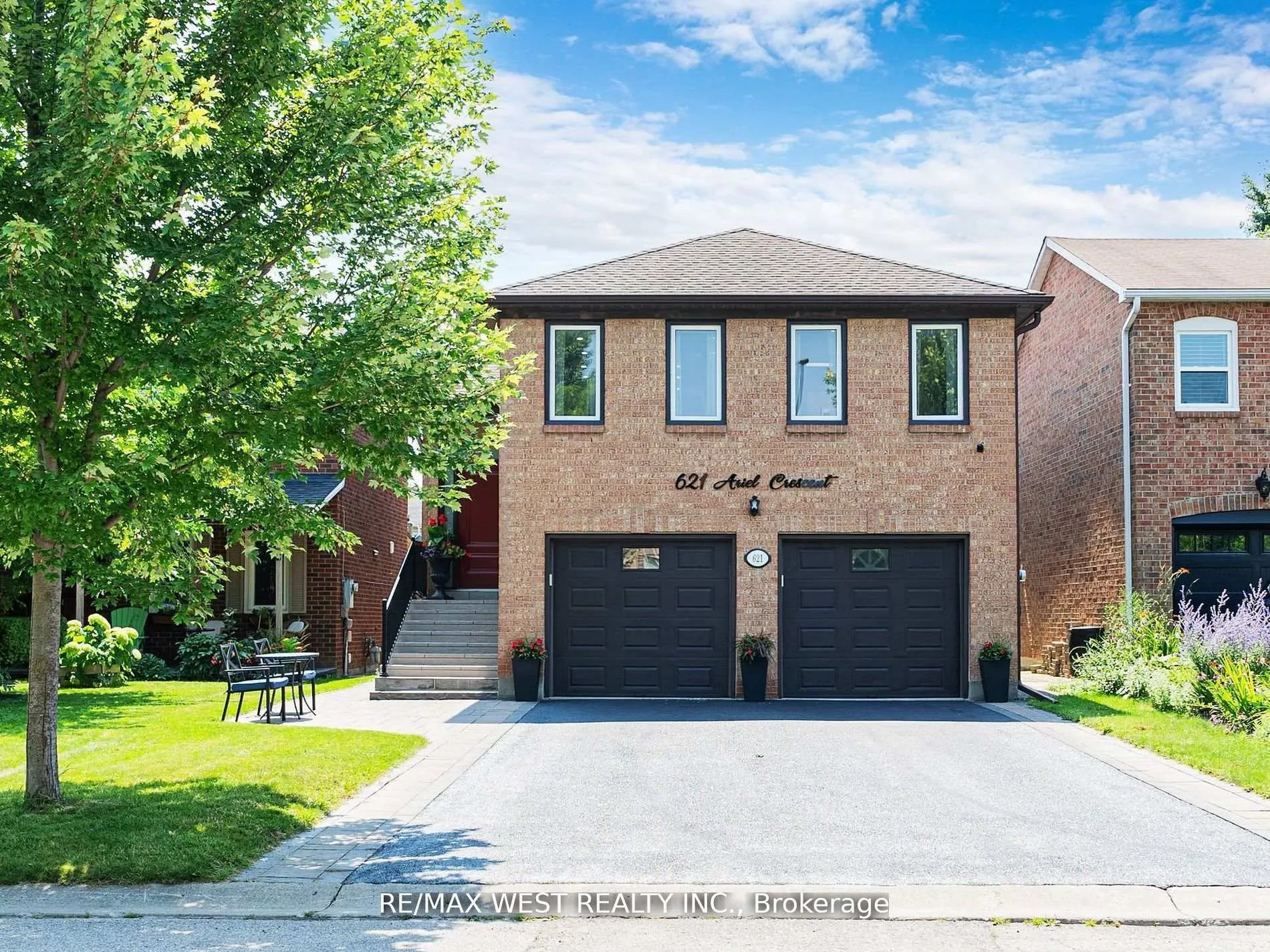 Photo 8 of 621 Ariel Crescent, Pickering, Amberlea — HOMEH