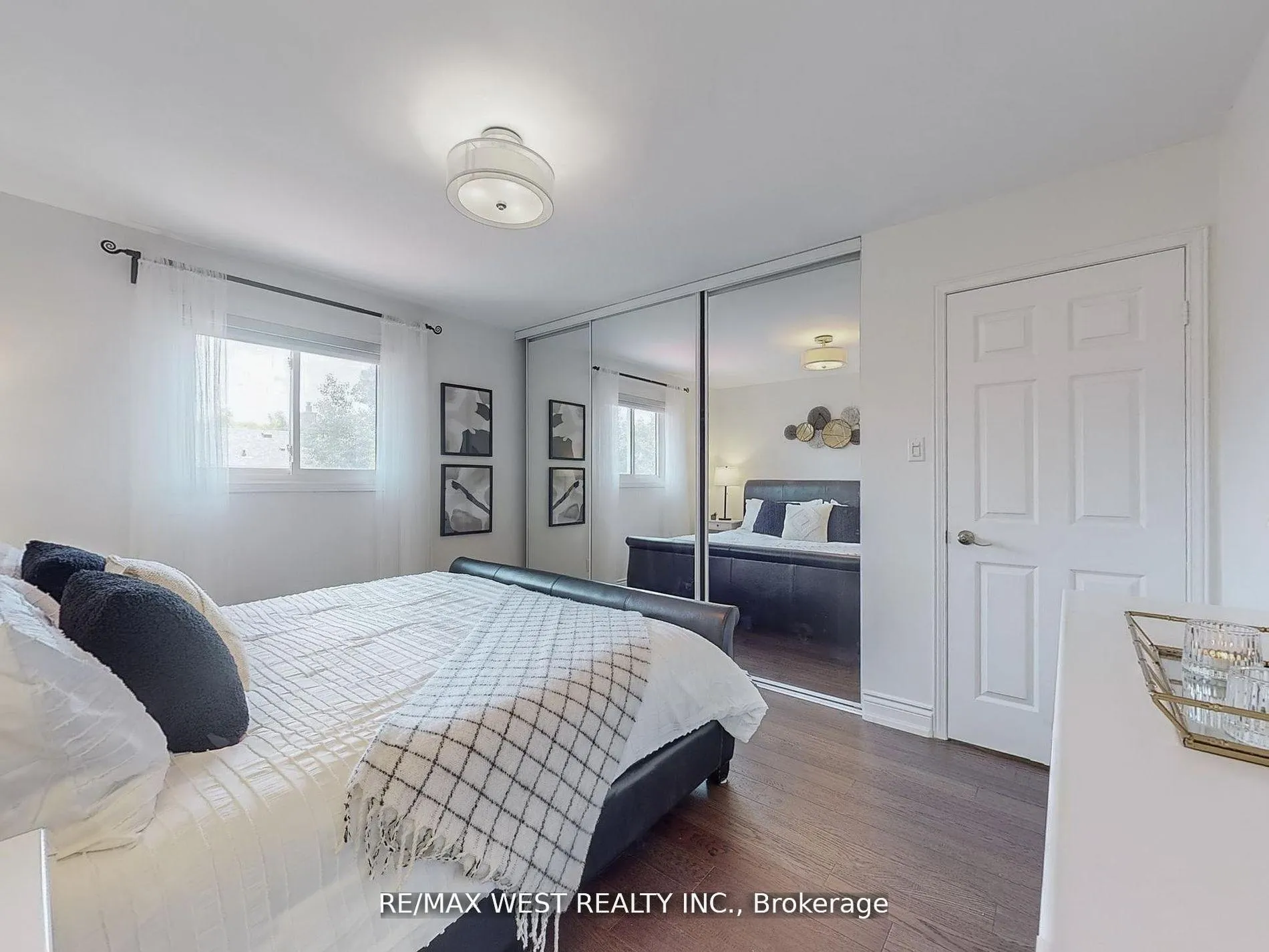Photo 11 of 621 Ariel Crescent, Pickering, Amberlea — HOMEH