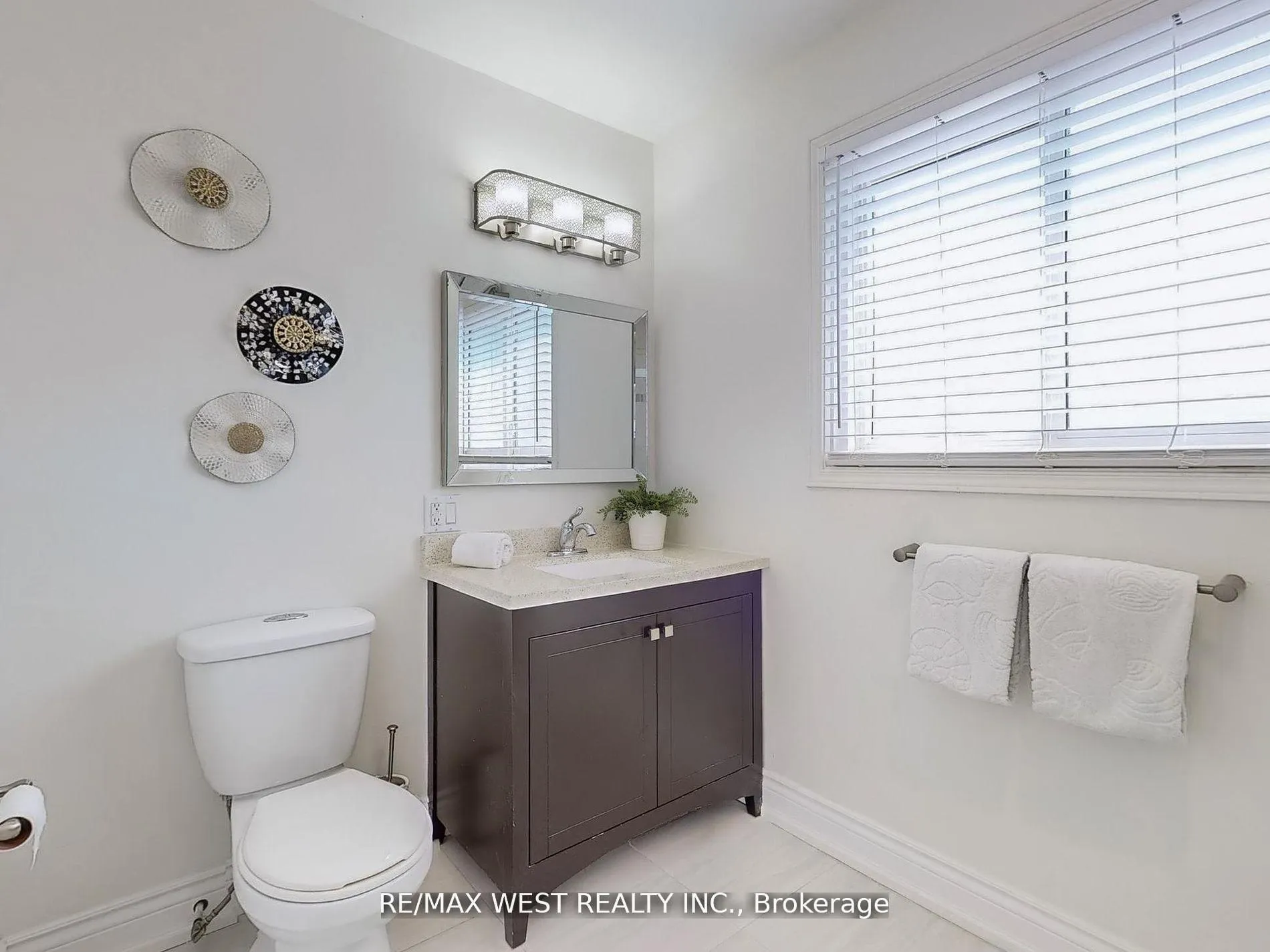 Photo 22 of 621 Ariel Crescent, Pickering, Amberlea — HOMEH