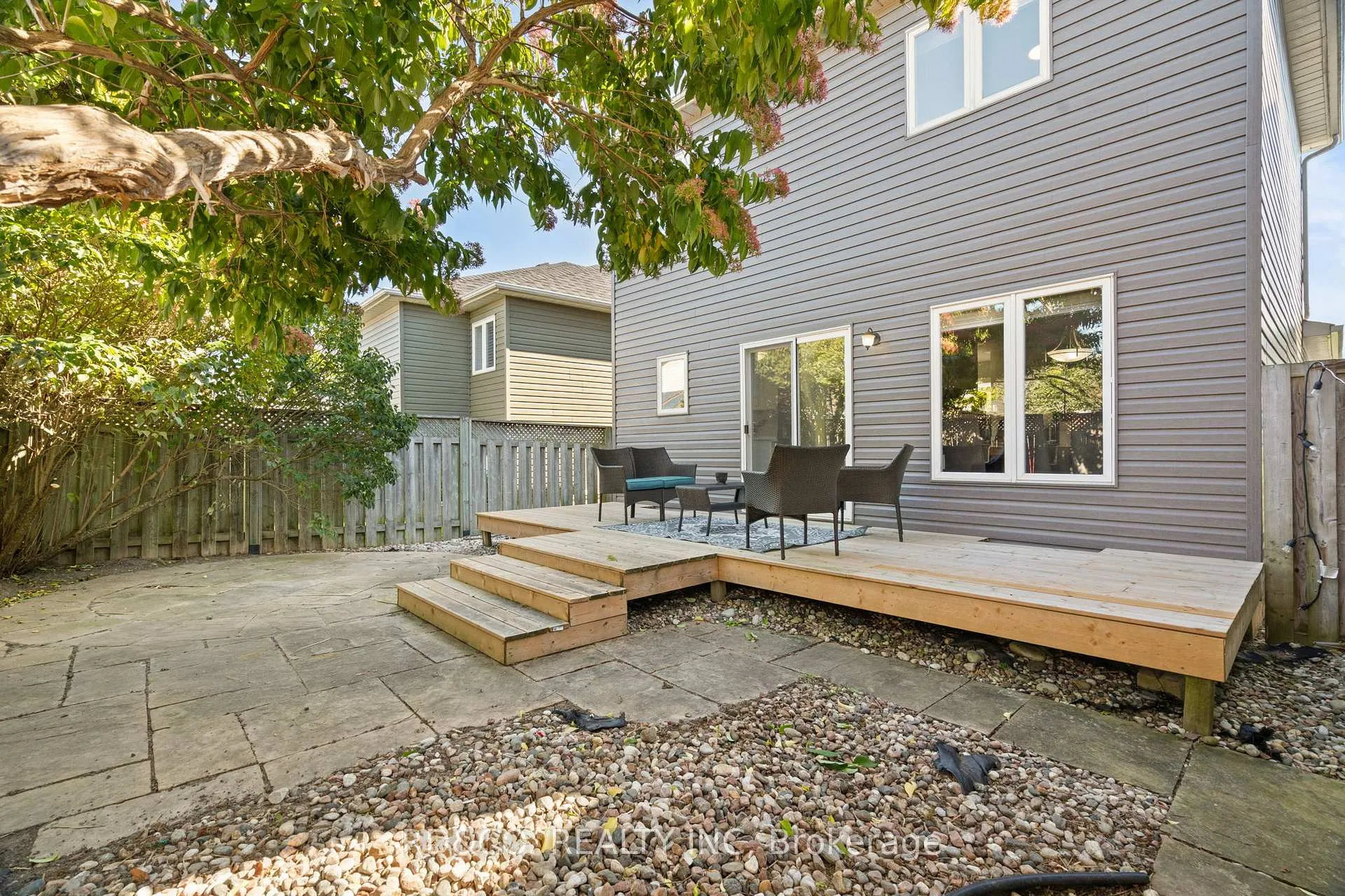 Photo 24 of 22 Beacham Crescent, Clarington, Newcastle — HOMEH