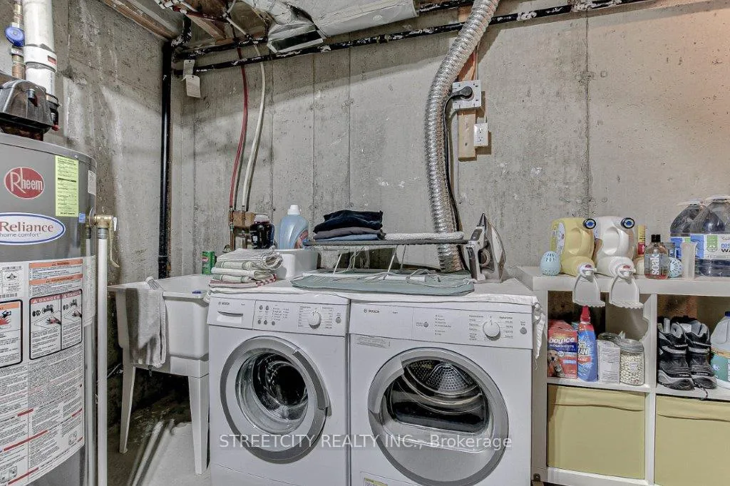 Photo 18 of Unit 6, 701 Homer Watson Boulevard, Kitchener — HOMEH