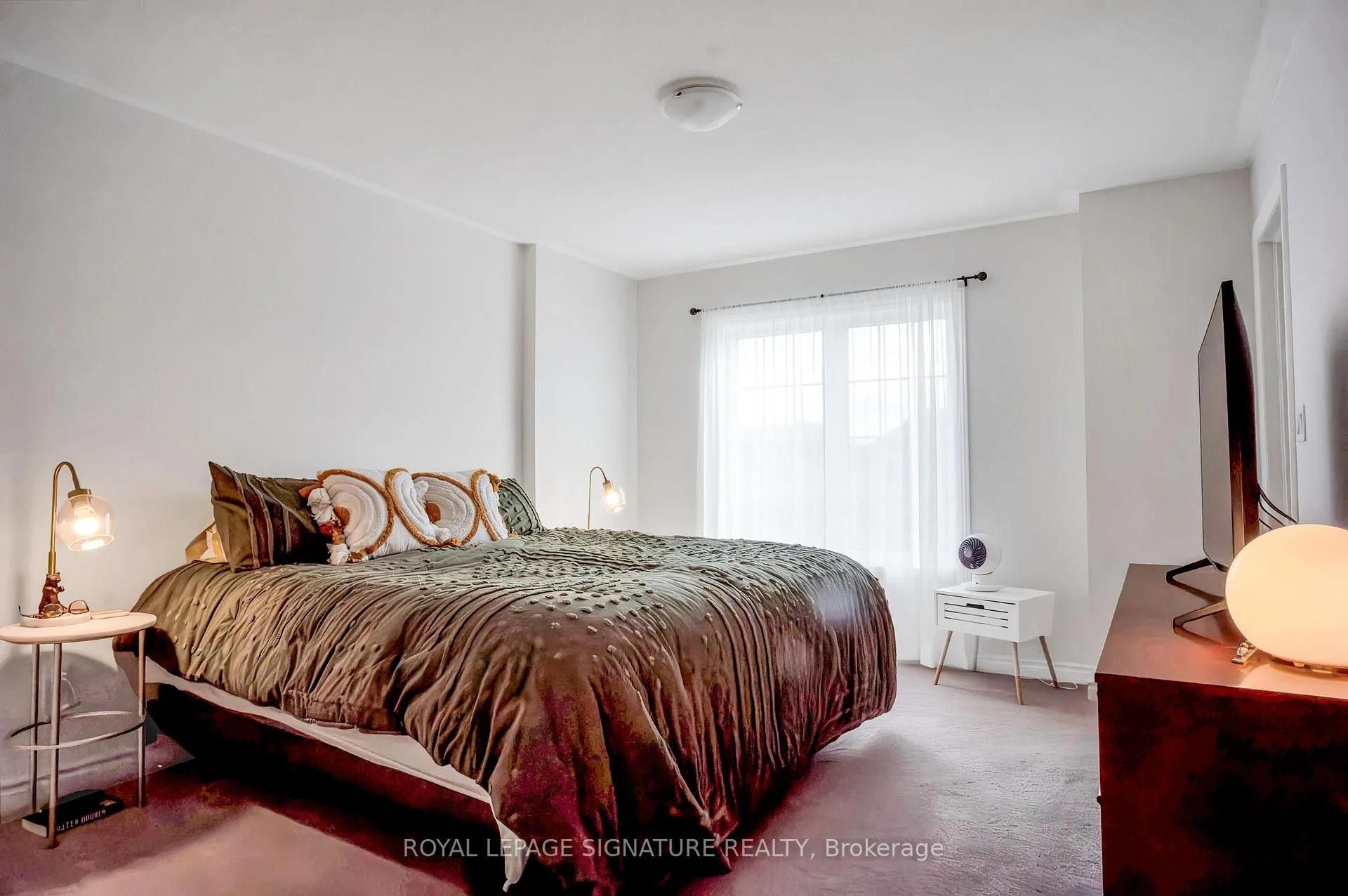 Photo 17 of 31 Honey Crisp Lane, Clarington, Bowmanville — HOMEH