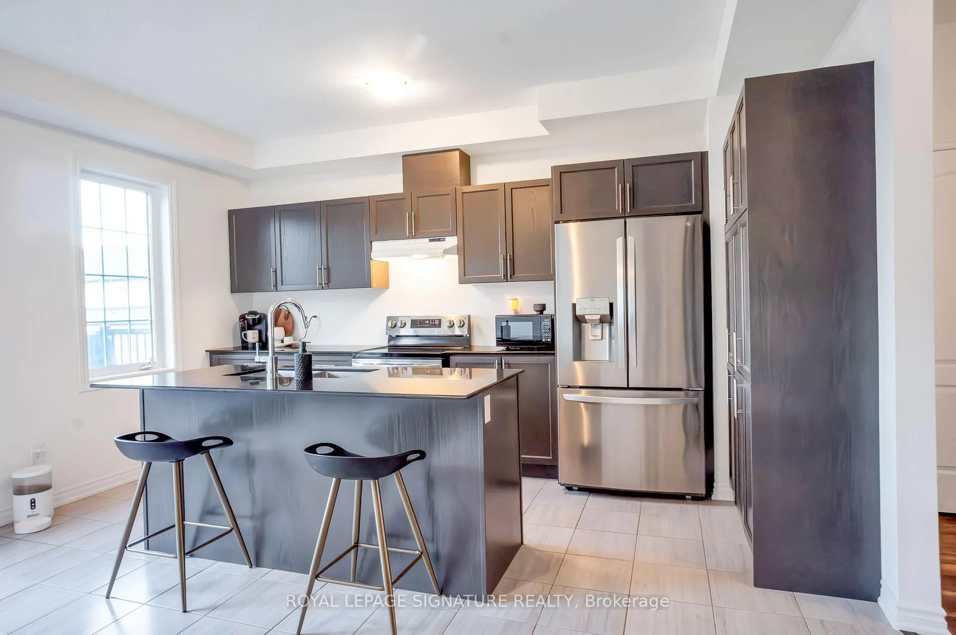 Photo 23 of 31 Honey Crisp Lane, Clarington, Bowmanville — HOMEH