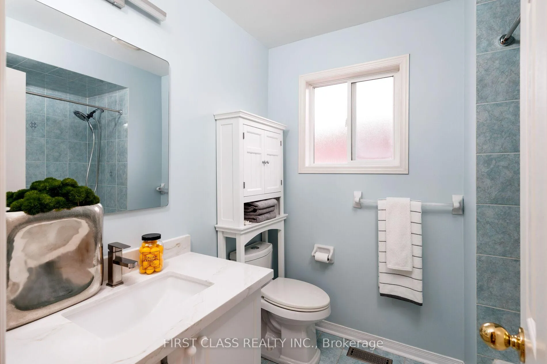 Photo 22 of 39 Dylan Street, Vaughan, Vellore Village — HOMEH