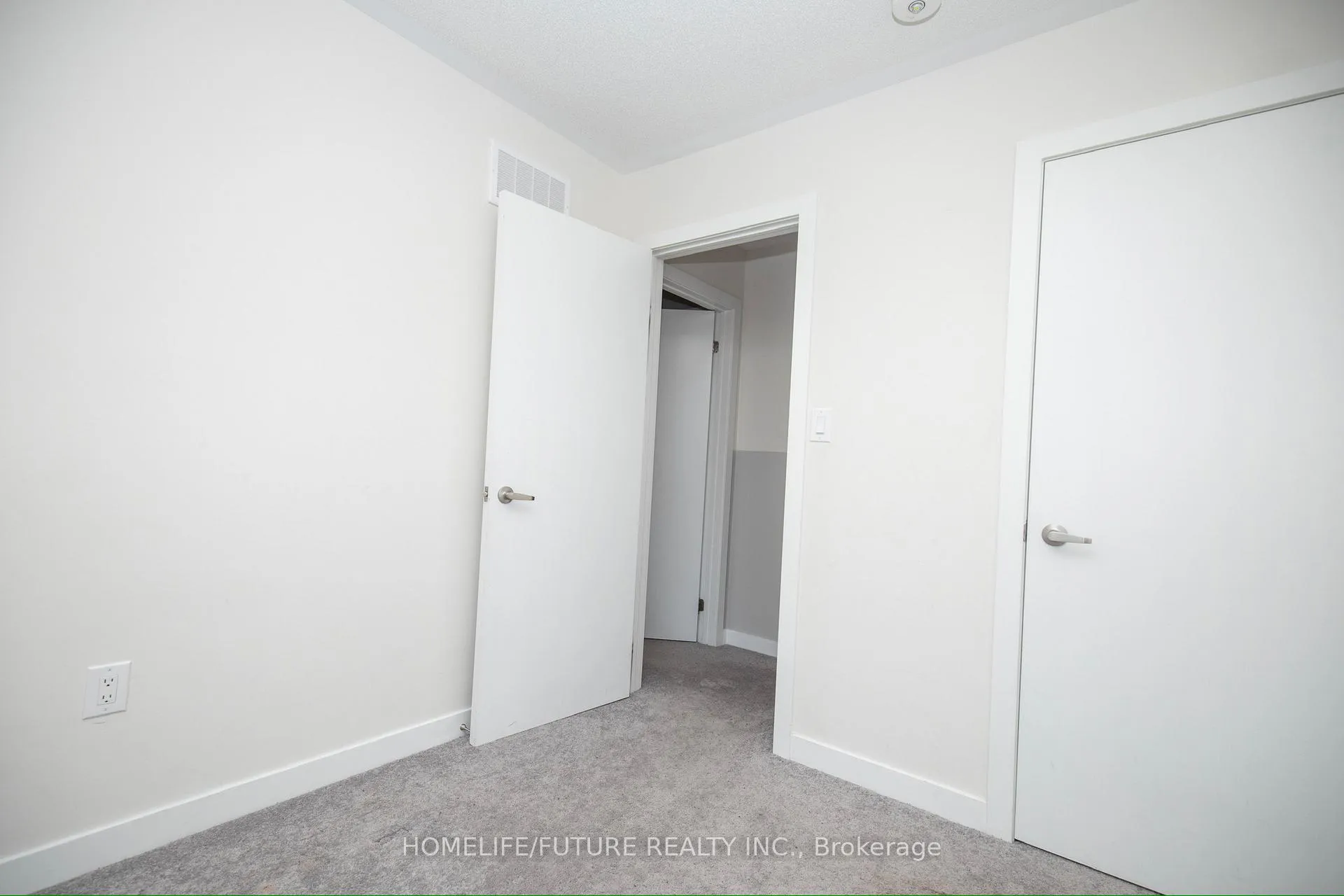 Photo 21 of 1352 Bradenton Path, Oshawa, Eastdale — HOMEH