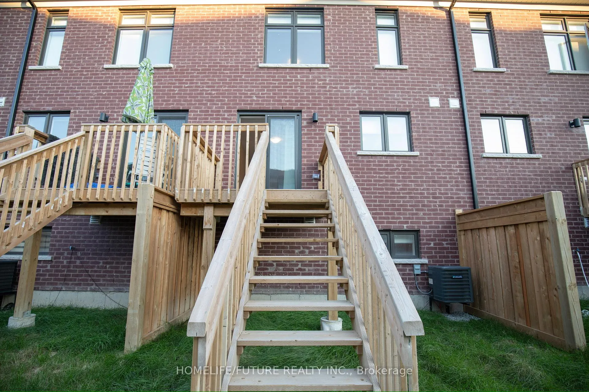 Photo 23 of 1352 Bradenton Path, Oshawa, Eastdale — HOMEH