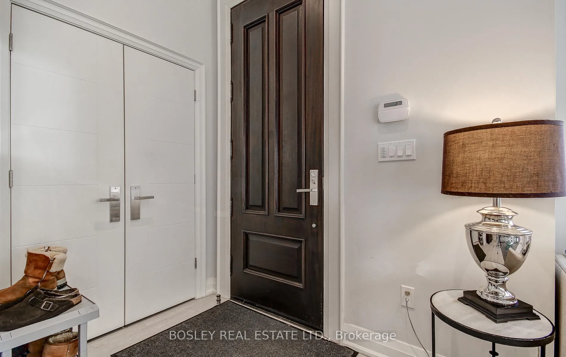 Photo 3 of 61 Thurston Road, Toronto, Mount Pleasant East — HOMEH