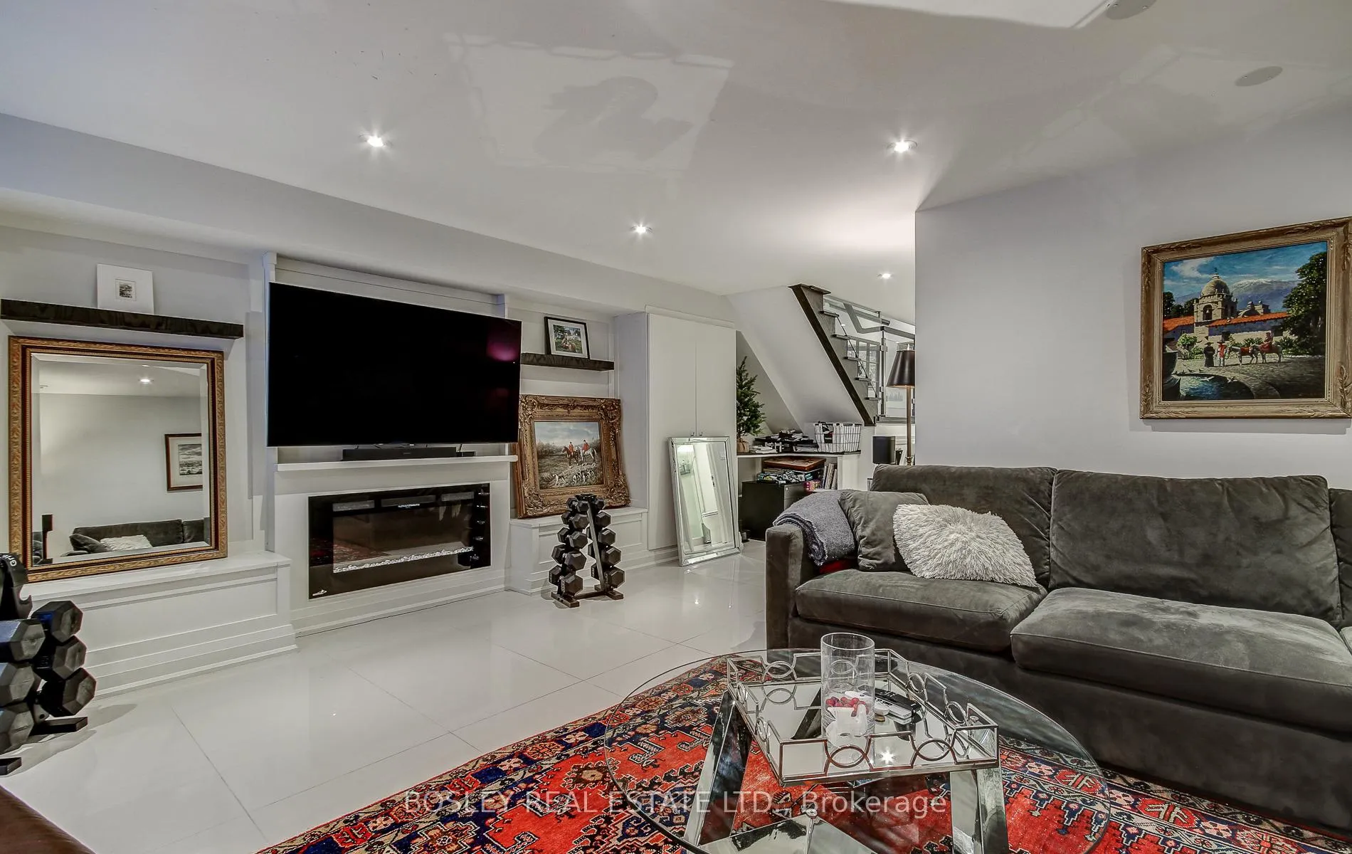 Photo 38 of 61 Thurston Road, Toronto, Mount Pleasant East — HOMEH