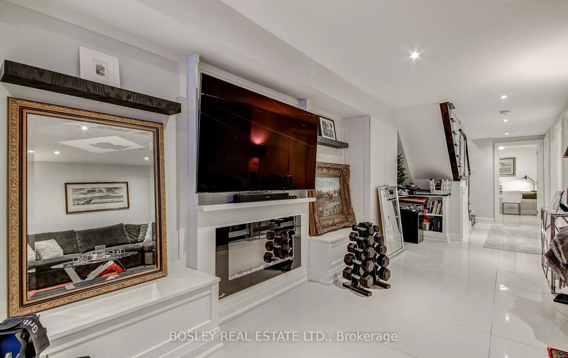 Photo 39 of 61 Thurston Road, Toronto, Mount Pleasant East — HOMEH