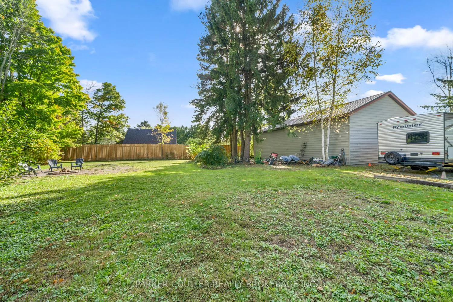 Photo 10 of 205 Fox Street, Penetanguishene — HOMEH