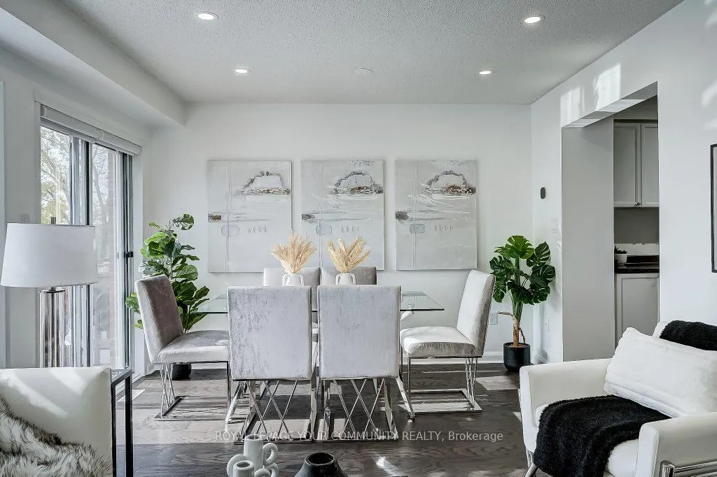 Photo 8 of 679 Graceland Court S, Pickering, Amberlea — HOMEH