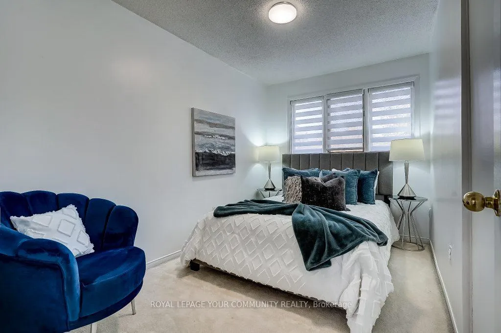 Photo 18 of 679 Graceland Court S, Pickering, Amberlea — HOMEH