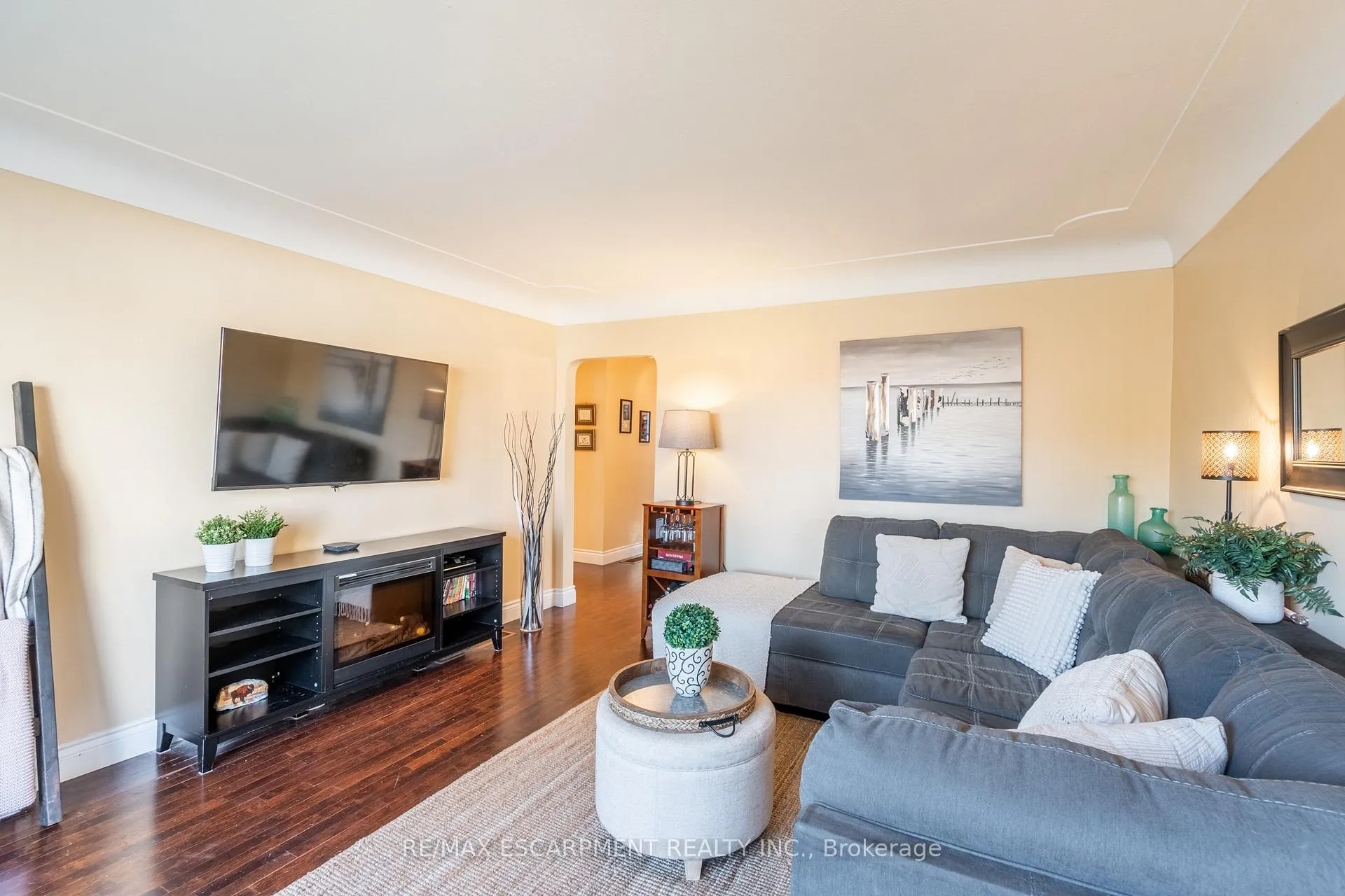 Photo 10 of 702 Seventh Avenue, Hamilton, Hampton Heights — HOMEH